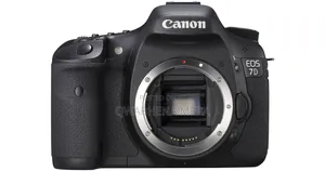 Canon 7D Body Only. Very Neat With Battery and Charger