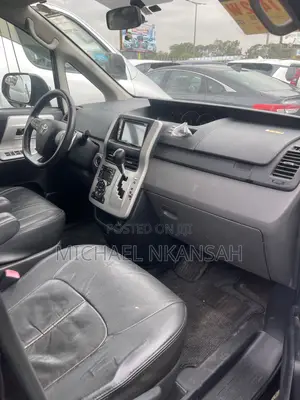 Toyota Voxy V 2WD 8-Seater 2012 Black