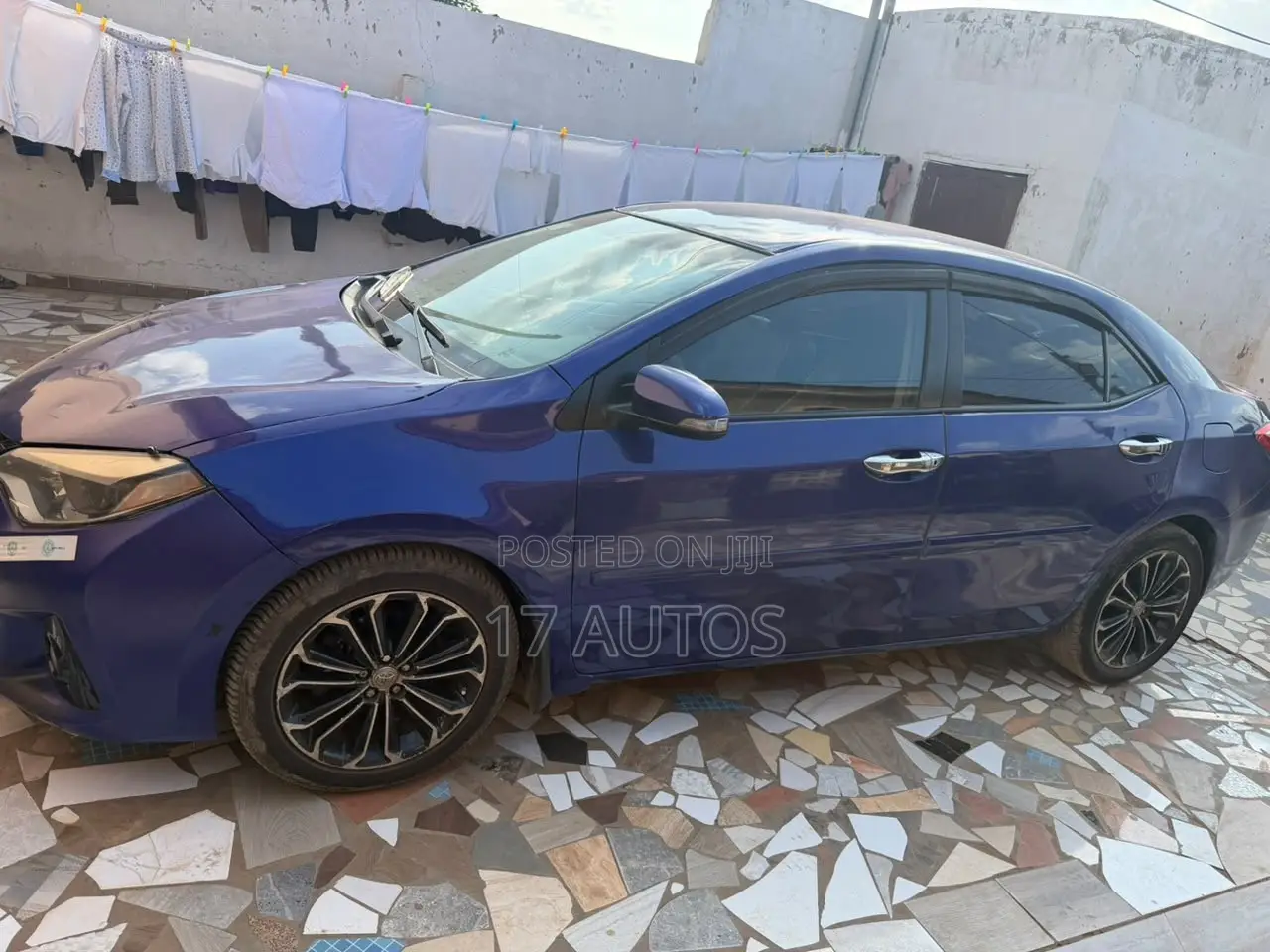 Toyota Corolla LE 4dr Sedan (1.8L 4cyl CVT) 2016 Blue
