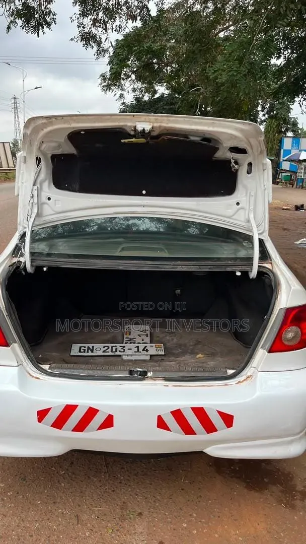 Toyota Corolla 1.8 VVTL-i TS 2007 White