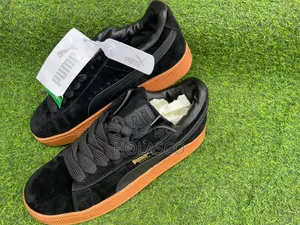 PUMA Suede