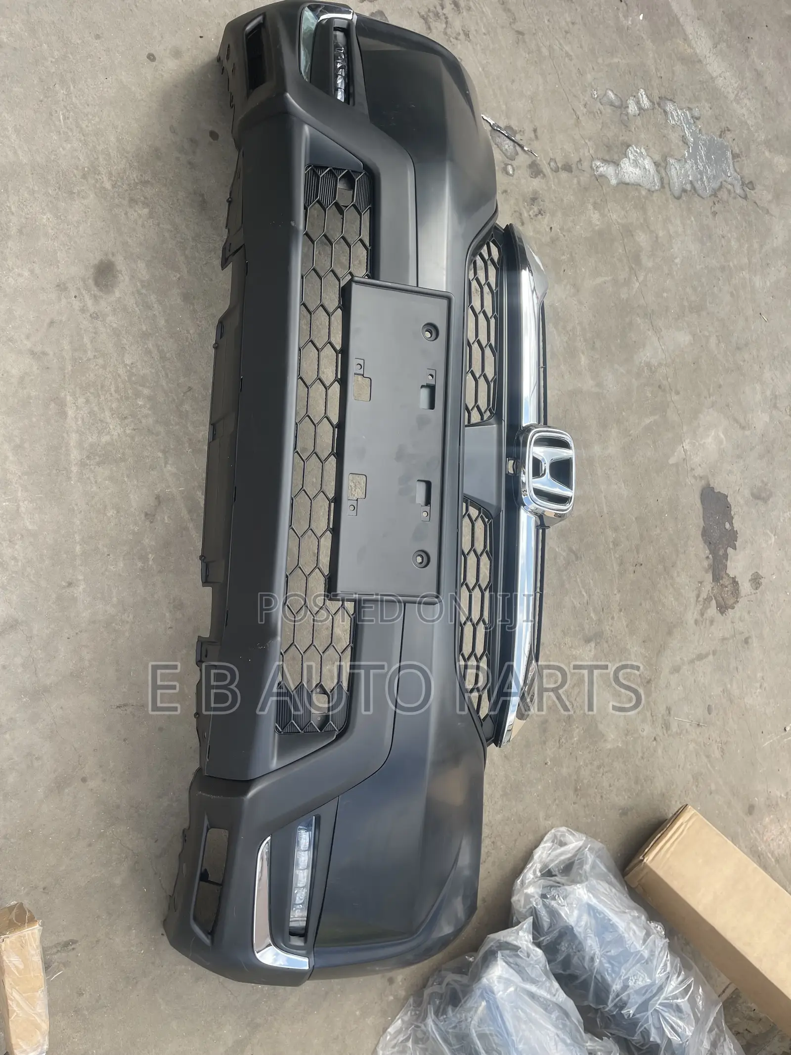 CRV 2018 Front Bumper Complete
