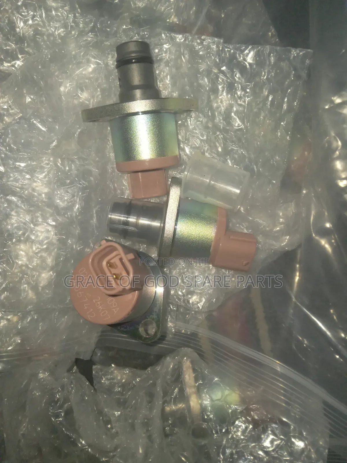 Nissan NP300 Fuel Pressure Regulator Valve Original