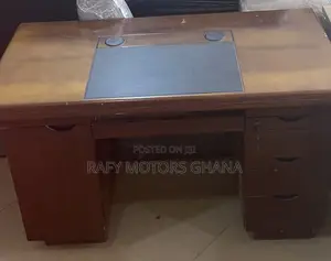 Polished Brown Office Table
