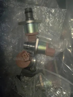 Nissan Urvan Fuel Pressure Regulator Valve Original