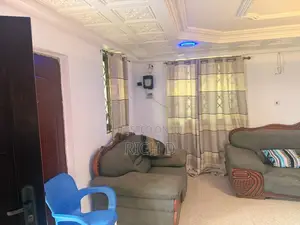 9bdrm Apartment in Community 25 for sale