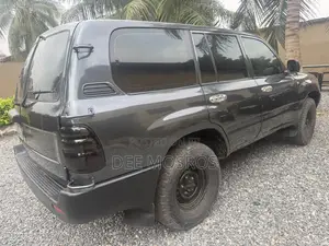 Toyota Land Cruiser 79 Series 2002 Gray