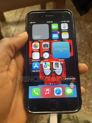 Apple iPhone 7 32 GB Black