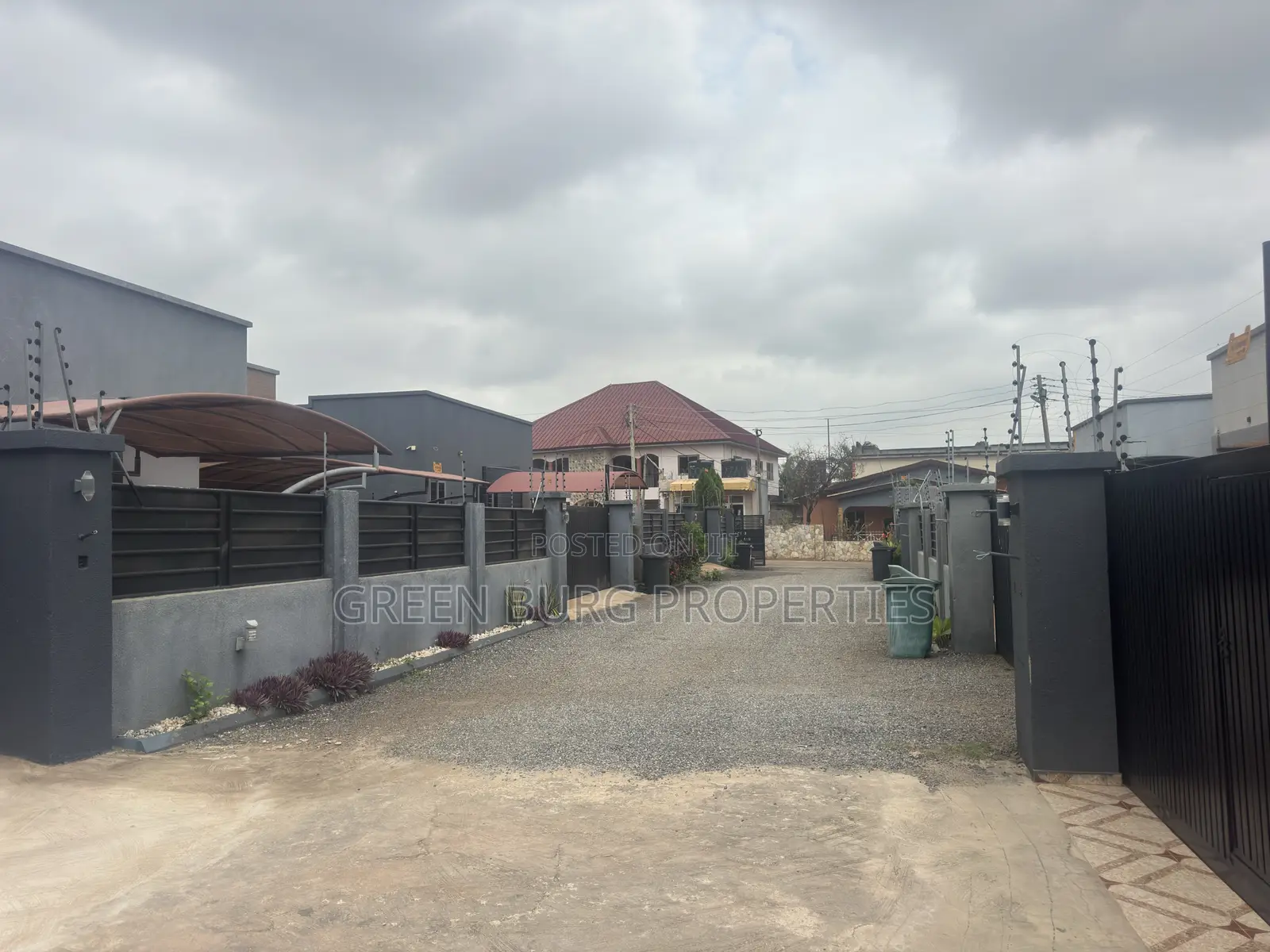 3bdrm House in Green, Oyarifa for rent