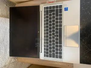 Laptop HP EliteBook 840 G8 8GB Intel Core i7 SSD 256GB