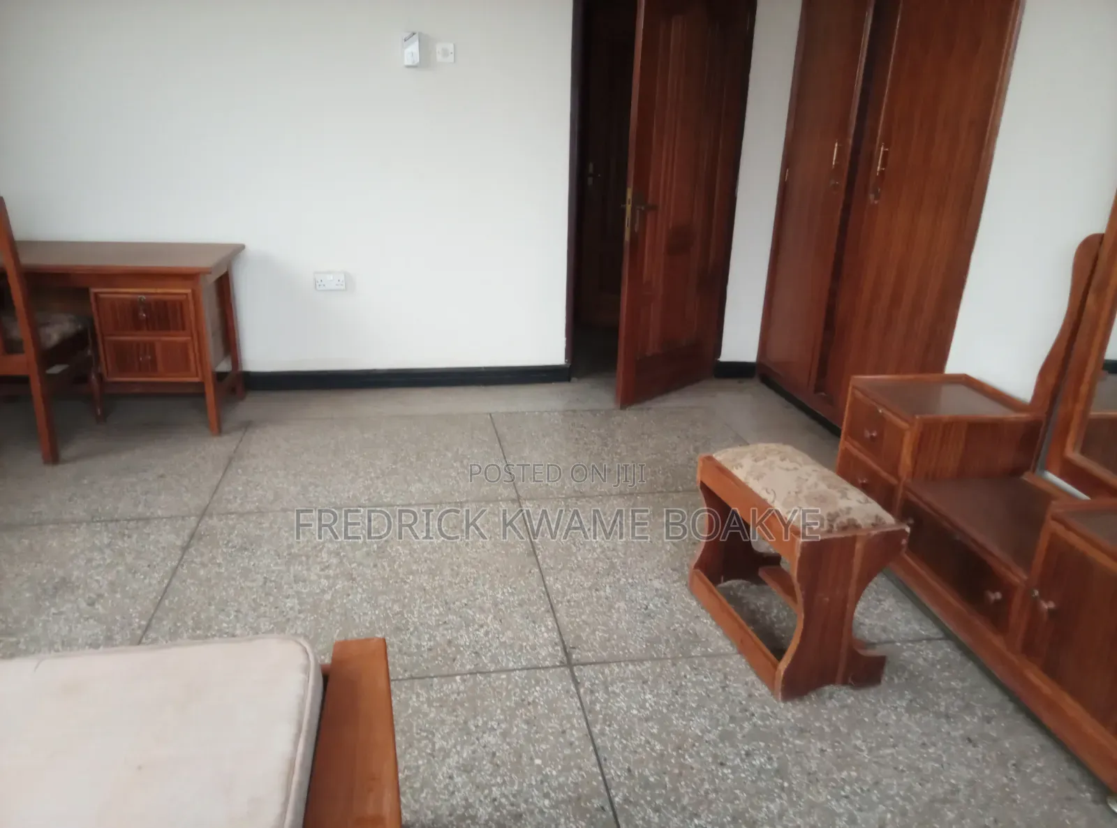 Furnished 8bdrm House in Brother K Estate, Kumasi Metropolitan for sale