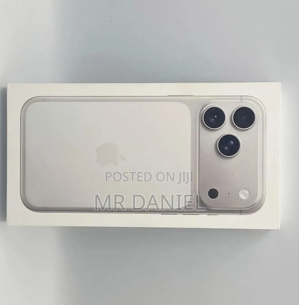 New Apple iPhone 17 Pro Max 1 TB Silver