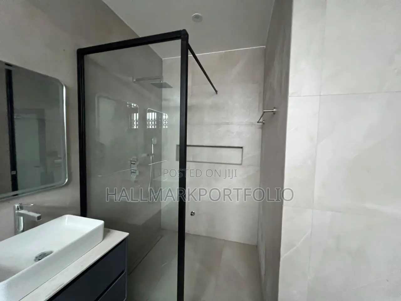 4bdrm House in Labone for rent