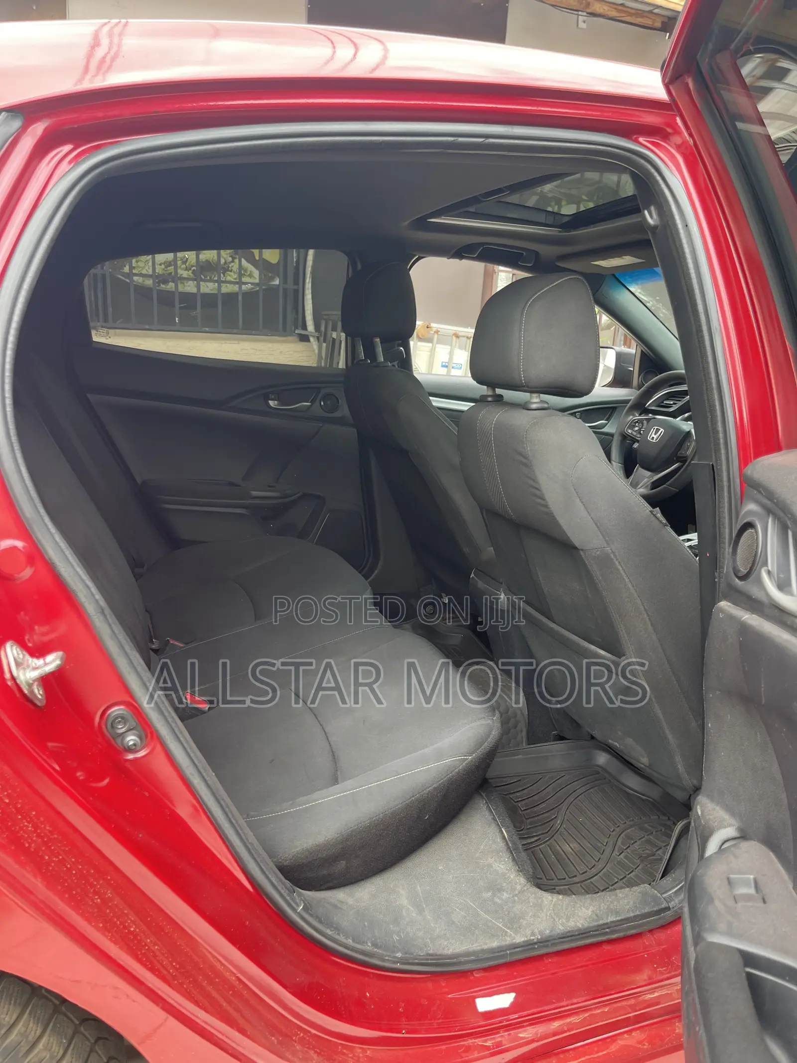 Honda Civic EX Hatchback 2018 Red