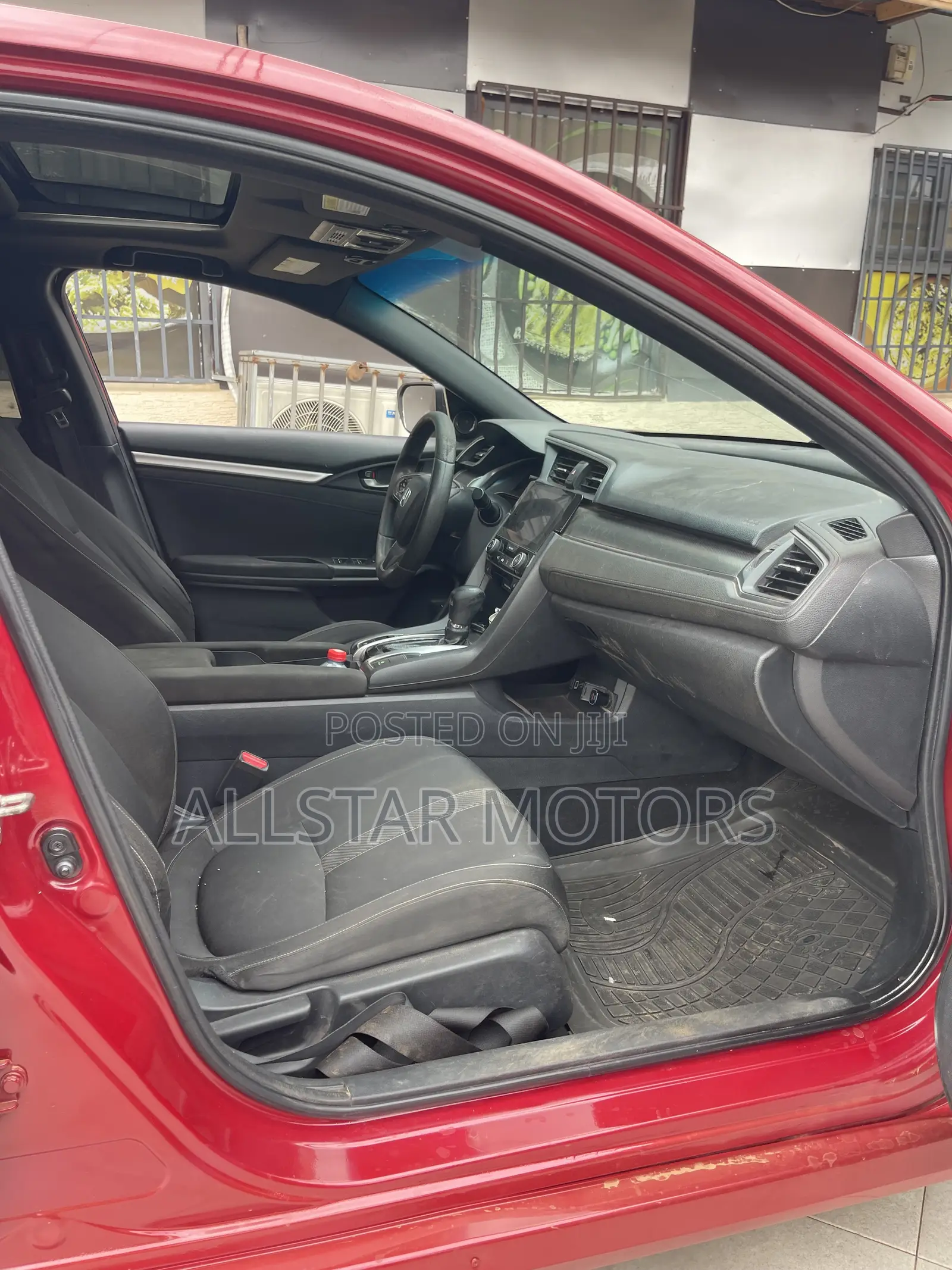 Honda Civic EX Hatchback 2018 Red