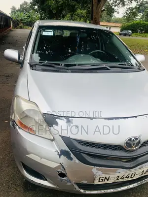 Toyota Yaris 2007 Silver