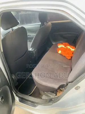 Toyota Yaris 2007 Silver