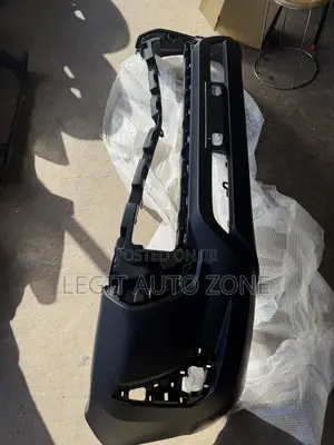 Toyota Hulix 2021,2022,2023,2024, Front Bumper Empty Available