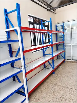 Industrial Grade Warehouse Shelves 300kg Load Capacity Per Layer