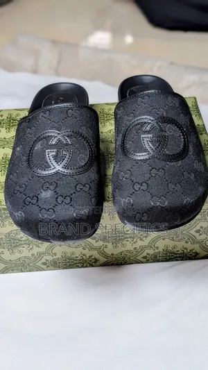 Unisex Black Monogram Gucci Slippers