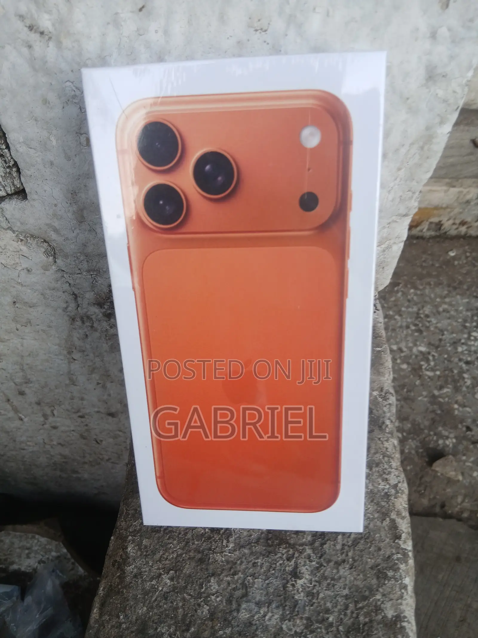 New Apple iPhone 17 Pro Max 1 TB Orange