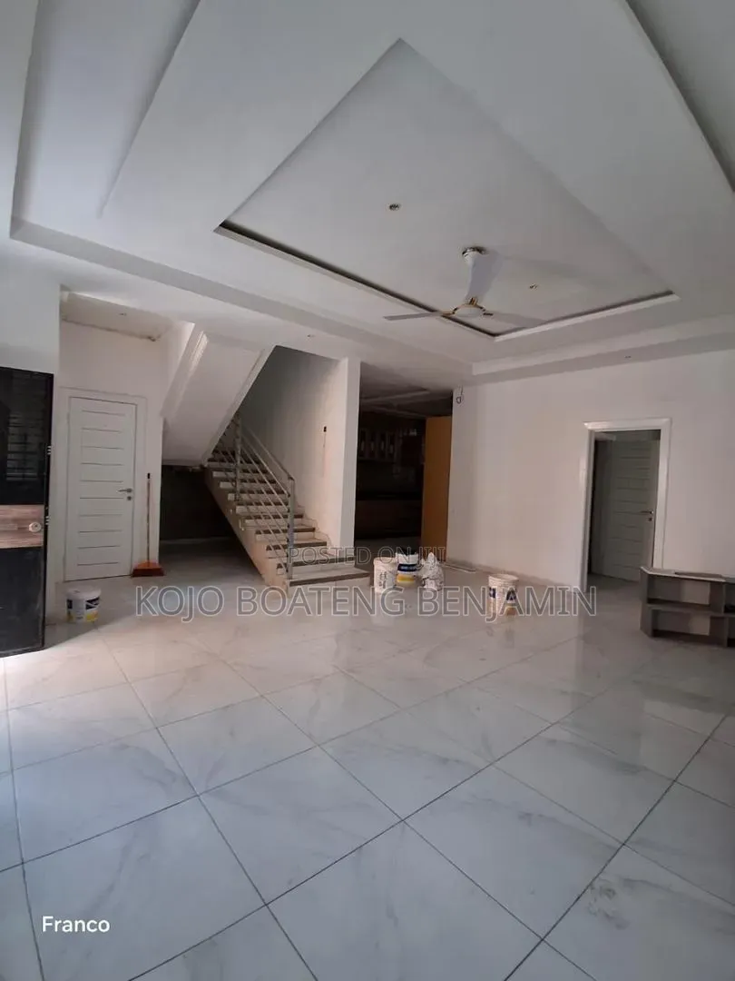 4bdrm House in Melcom for rent