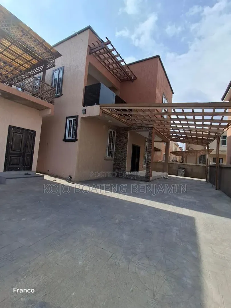 4bdrm House in Melcom for rent