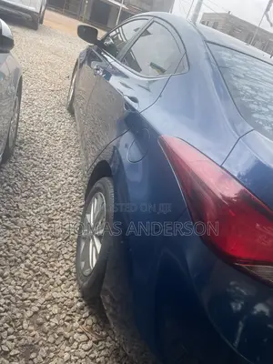 Hyundai Elantra 2014 Blue