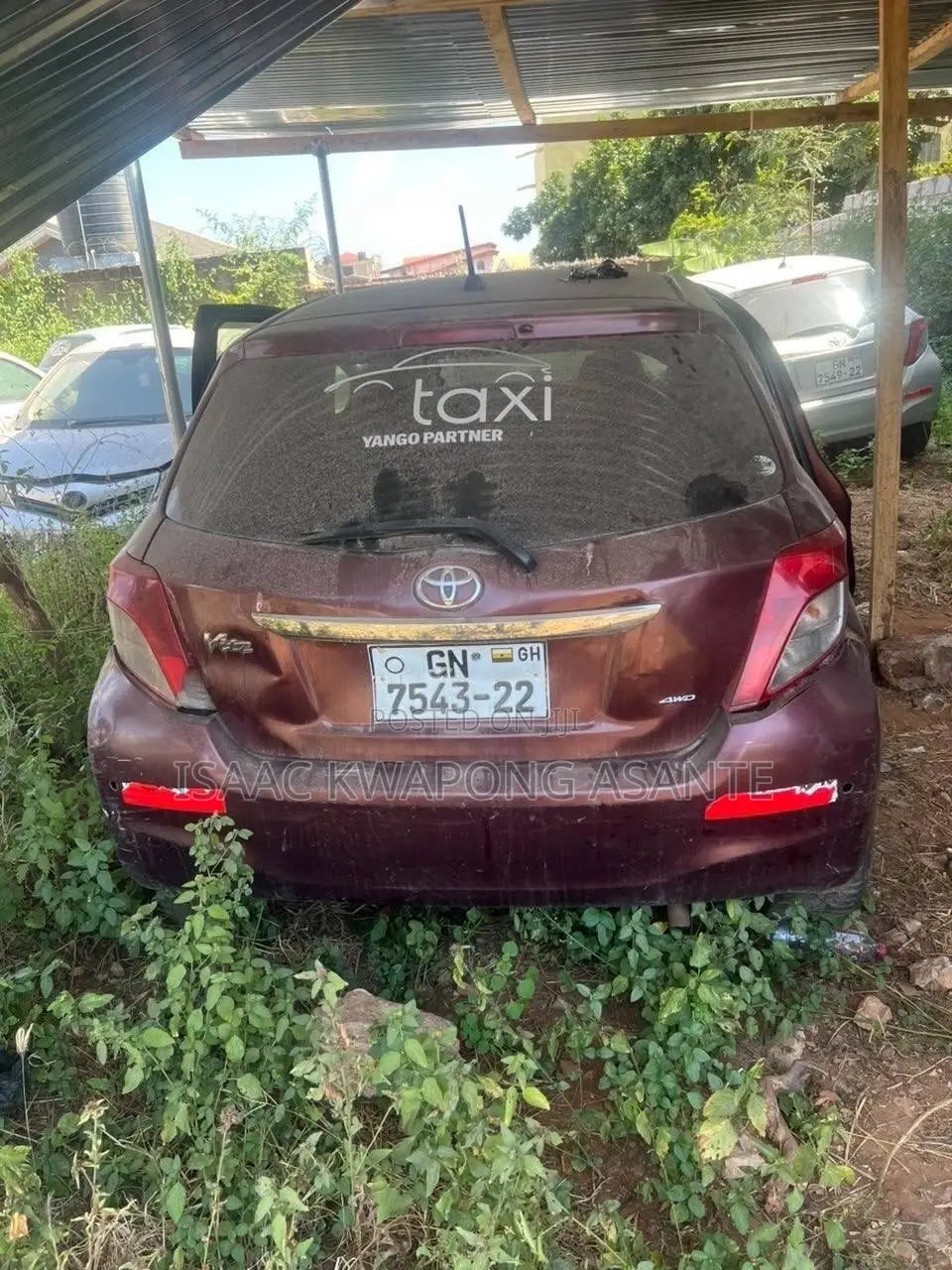 Toyota Vitz 1.3 AWD 5dr 2012 Brown