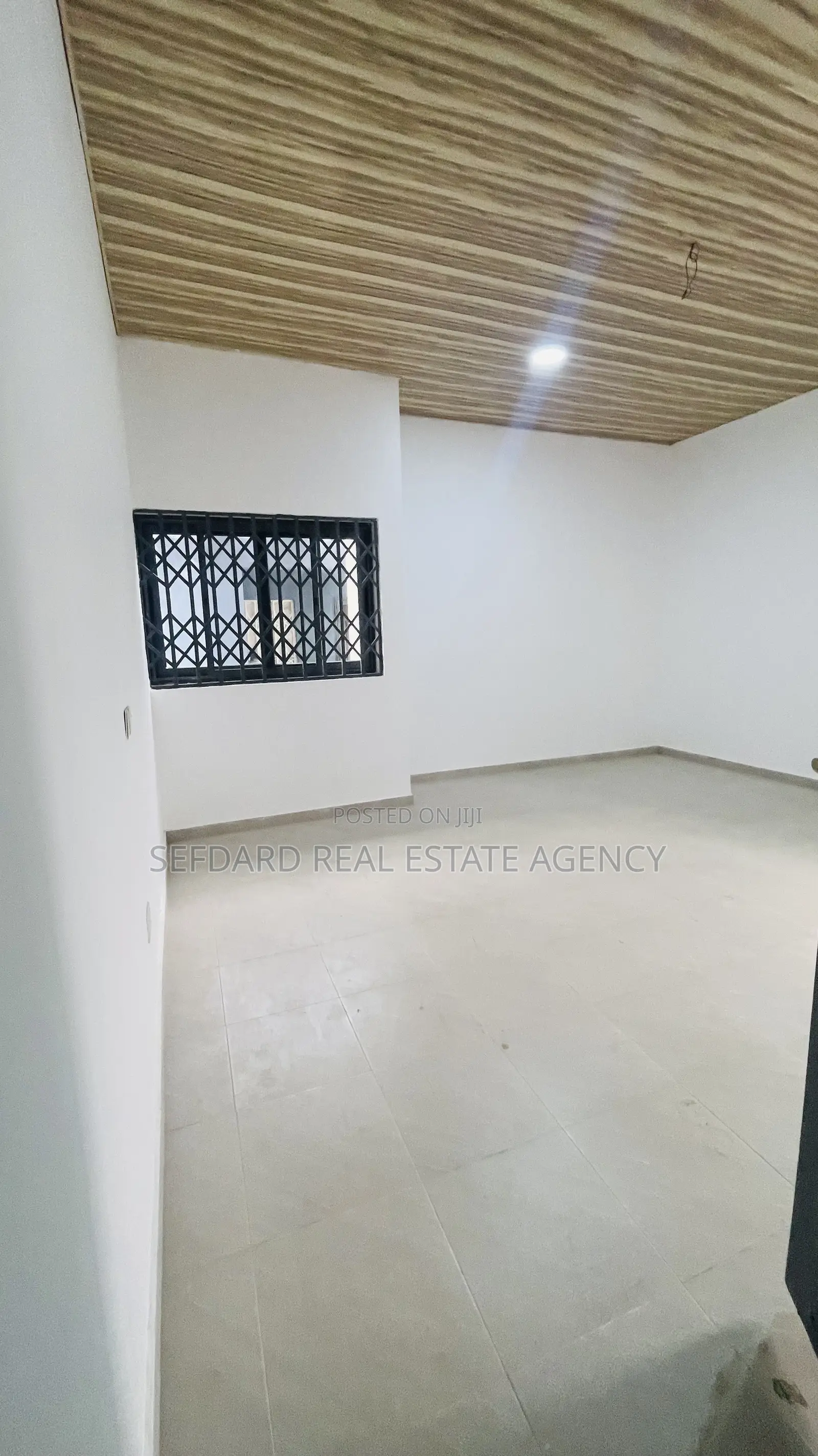 3bdrm Apartment in Sefdard Properties, Pokuase for rent