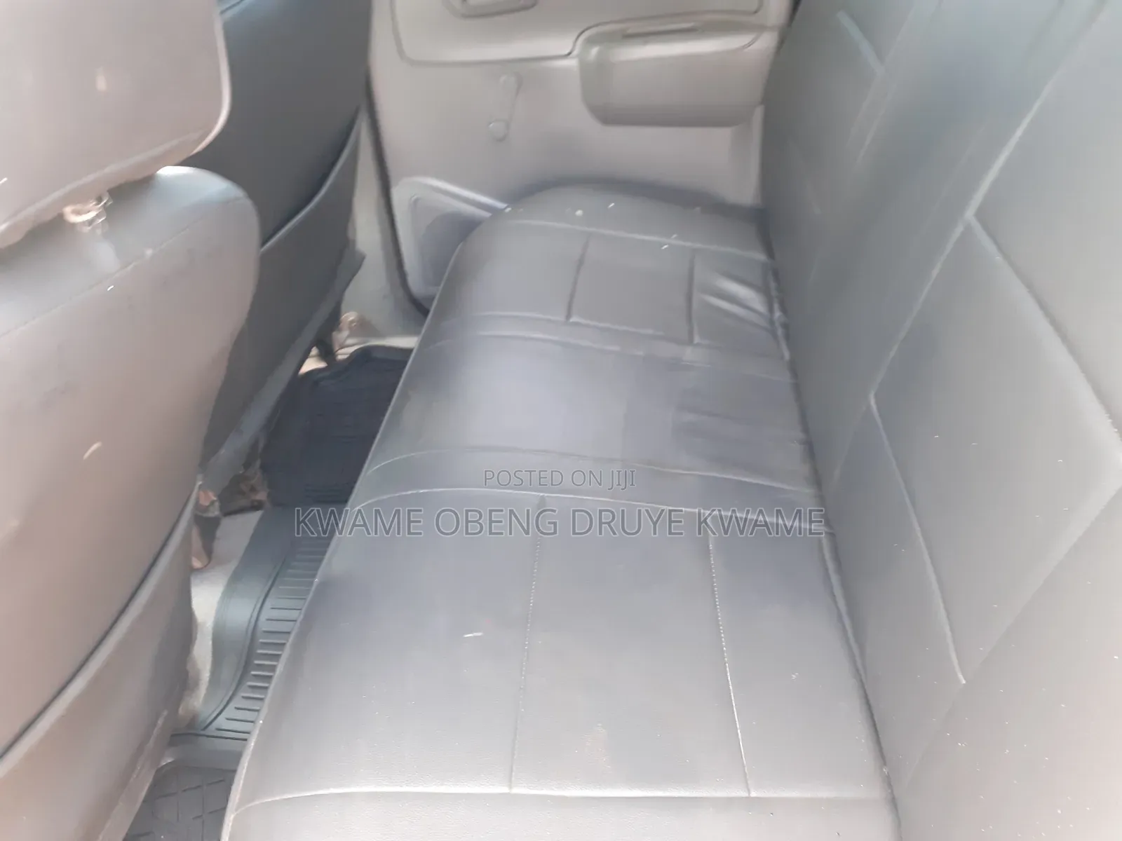 Toyota Hilux 2010 White
