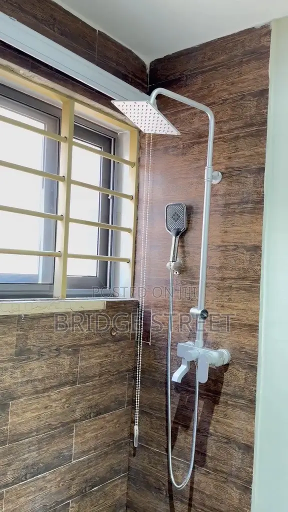 4bdrm Block of Flats in 2809 Court, Nmai-Dzorn for sale