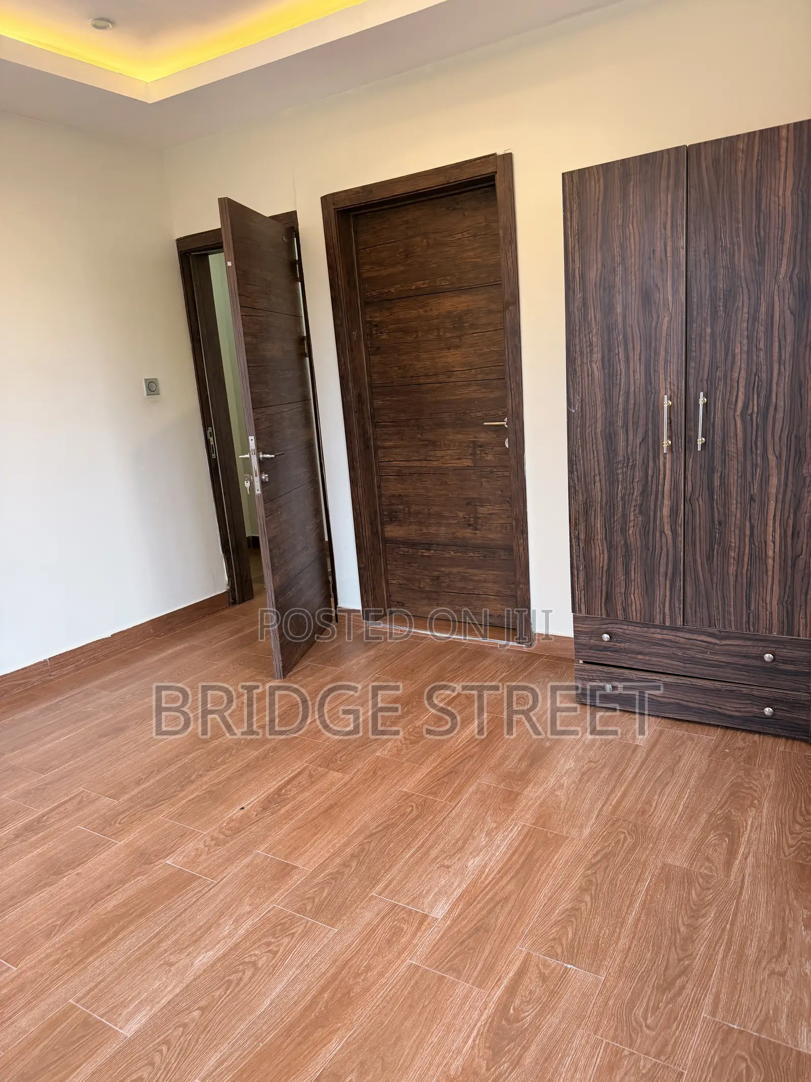 4bdrm Block of Flats in 2809 Court, Nmai-Dzorn for sale