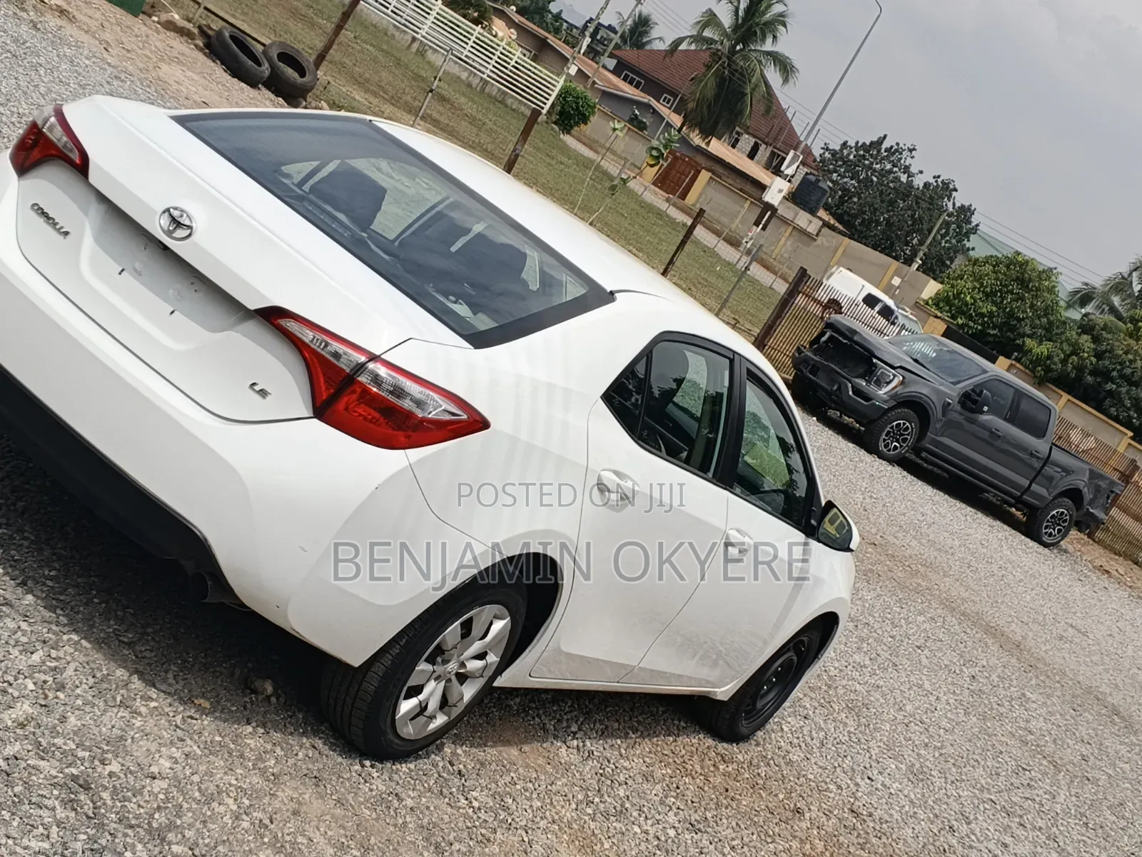 Toyota Corolla 2016 White
