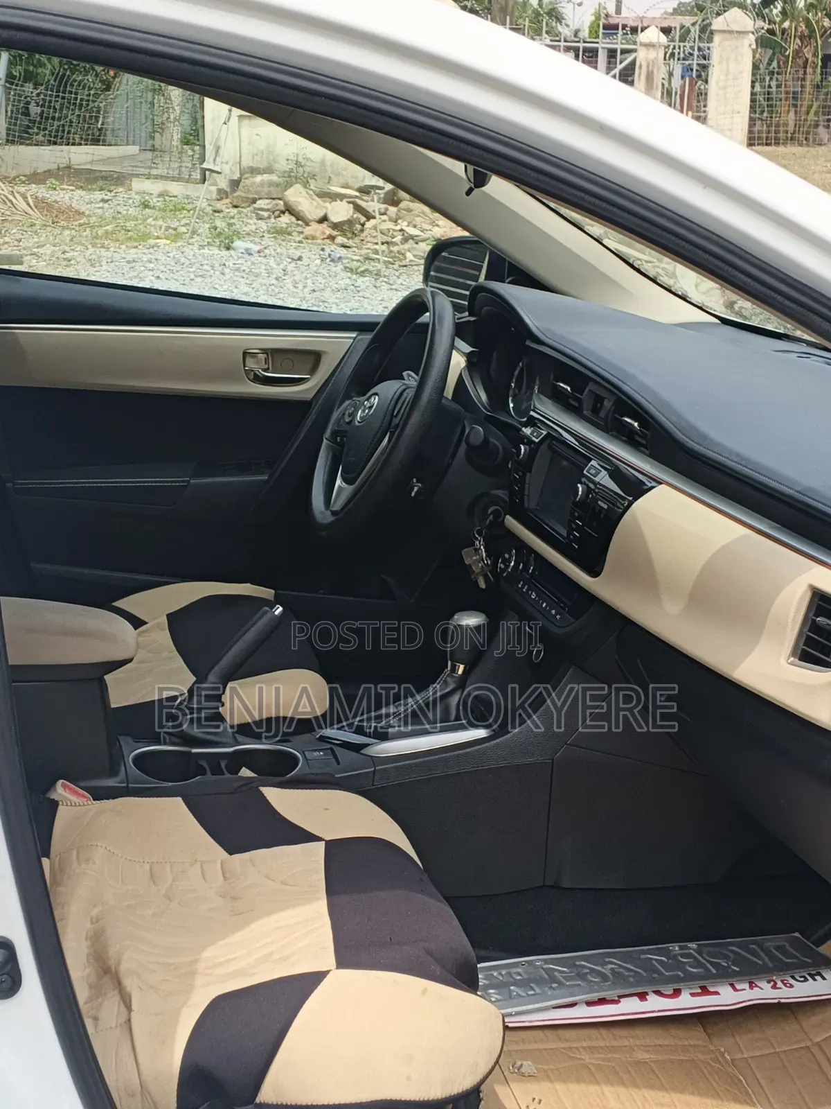 Toyota Corolla 2016 White