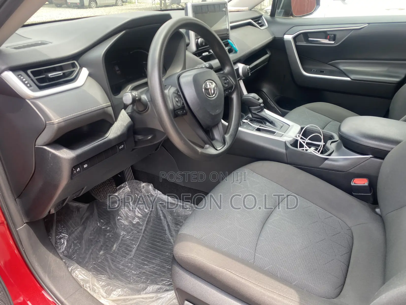 New Toyota RAV4 XLE AWD 2023 Red