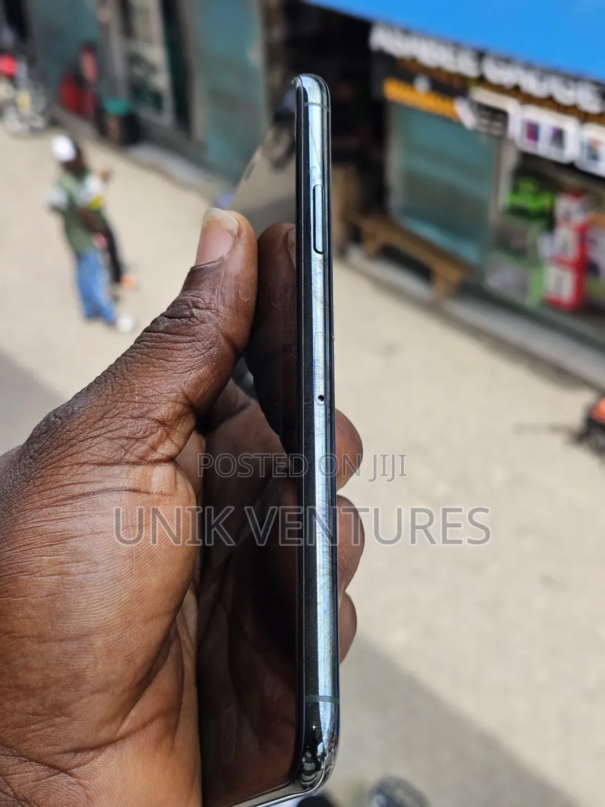 Apple iPhone 11 Pro Max 64 GB