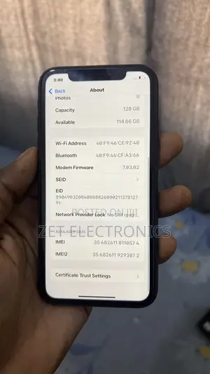 Apple iPhone XR 128 GB Black