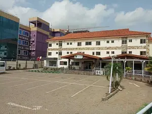 104 Room Hotel for Sale
