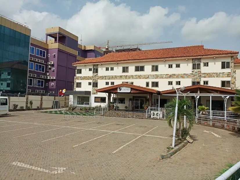 104 Room Hotel for Sale