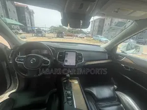 Volvo XC90 2024 White