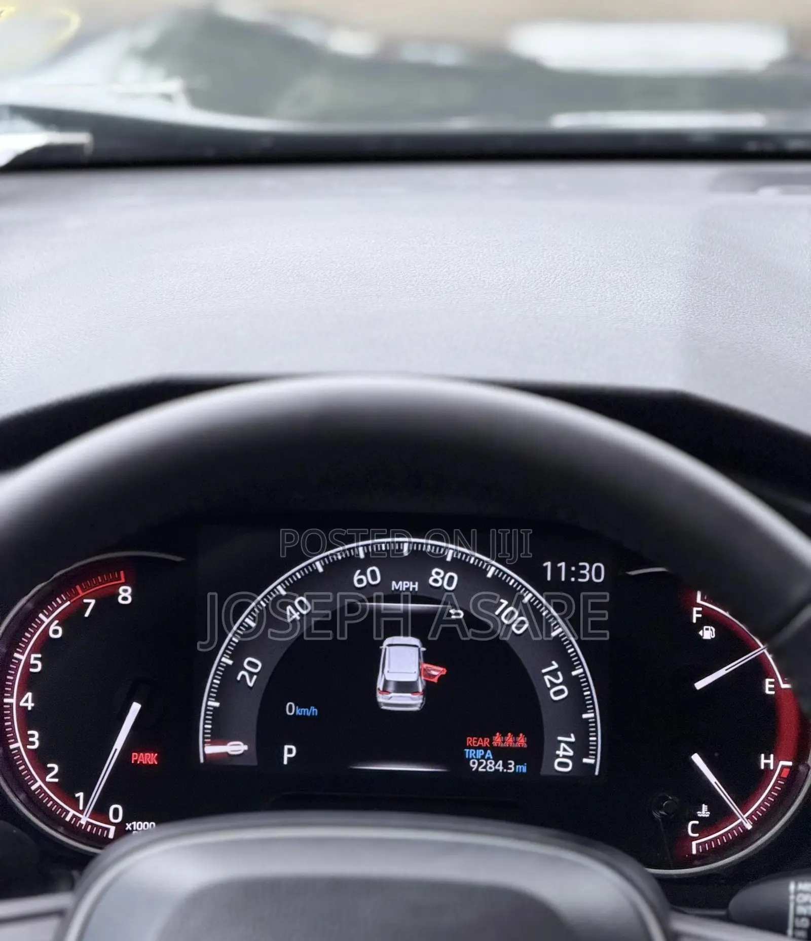 Toyota RAV4 XLE 2025