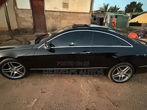 Mercedes-Benz E400 2015 Black