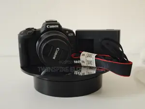 Canon Eos R50 Mirrorless Vlogging Camera W/Rf-S18-45mm
