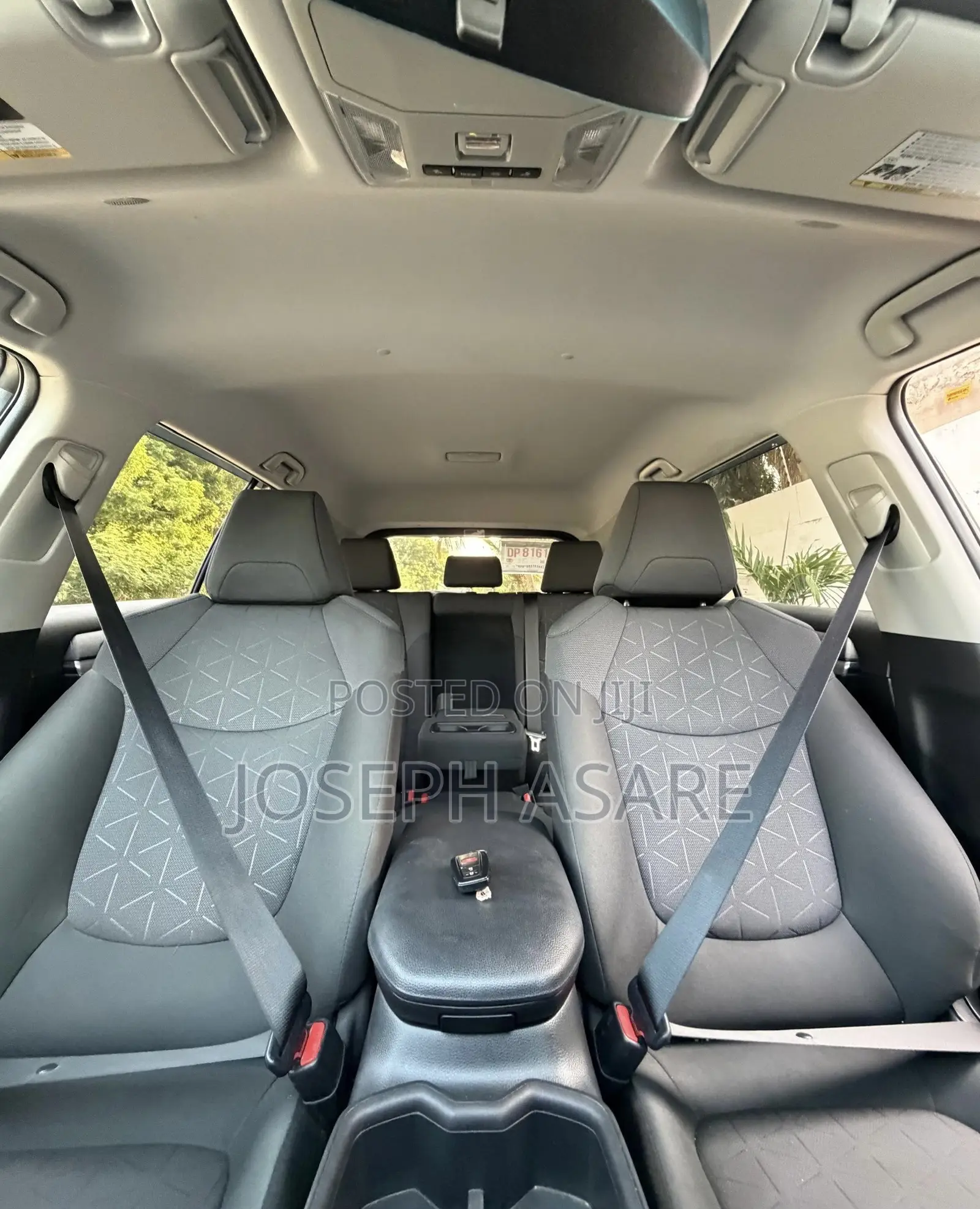 Toyota RAV4 XLE AWD 2023 Gray