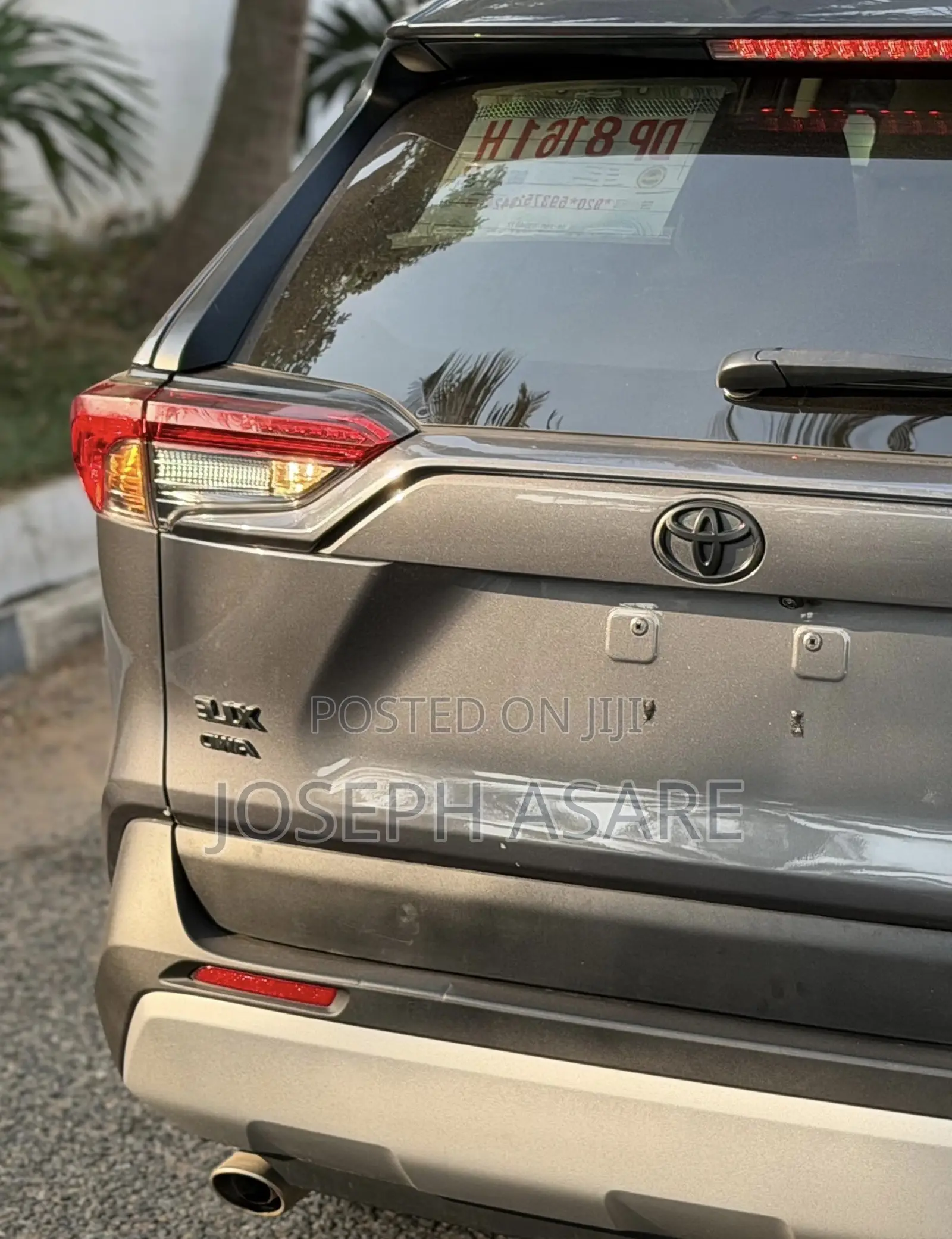 Toyota RAV4 XLE AWD 2023 Gray