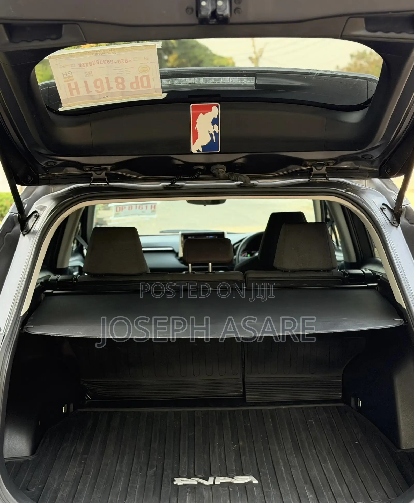 Toyota RAV4 XLE AWD 2023 Gray