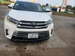 Toyota Highlander 2019 White