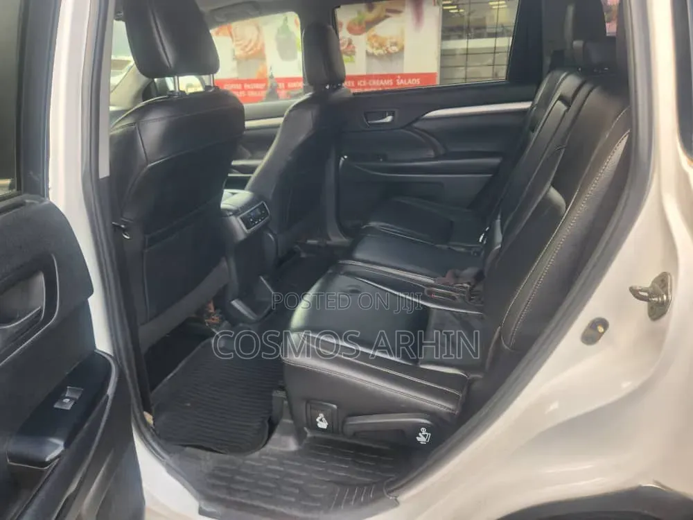 Toyota Highlander 2019 White