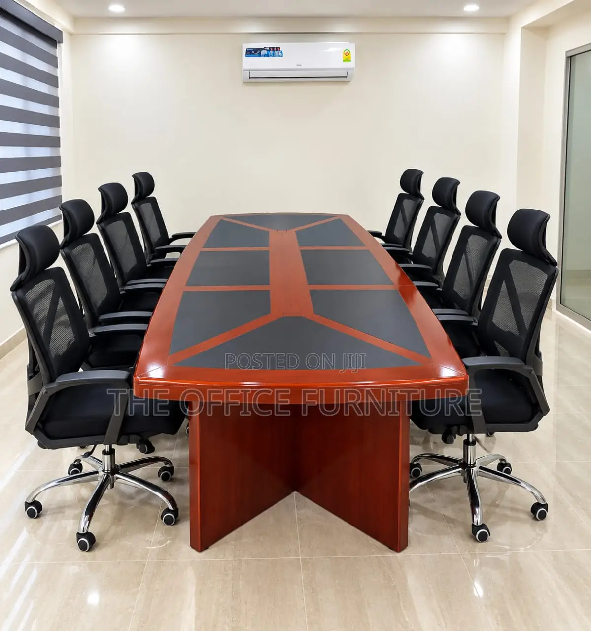Executive Mahogany Veneer Boardroom Conference Table